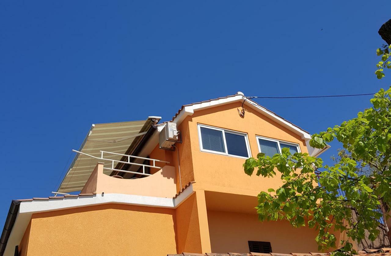 Diana Apartman Brseč Exterior foto