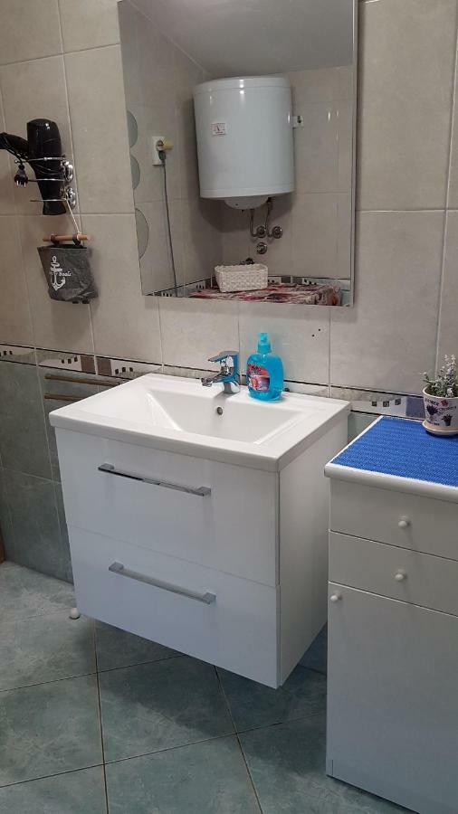 Diana Apartman Brseč Exterior foto