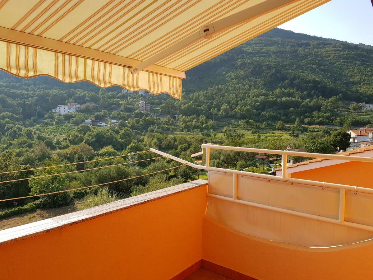 Diana Apartman Brseč Exterior foto